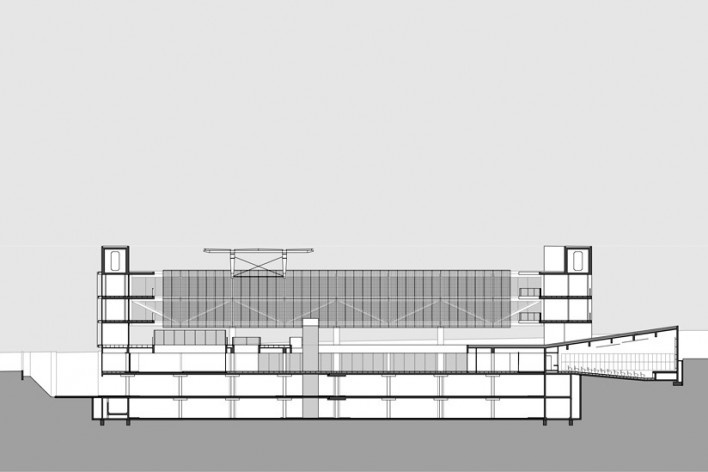 Sebrae Headquarters, longitudinal section, Brasília DF, 2010. Architects Alvaro Puntoni, Luciano Margotto, João Sodré and Jonathan Davies