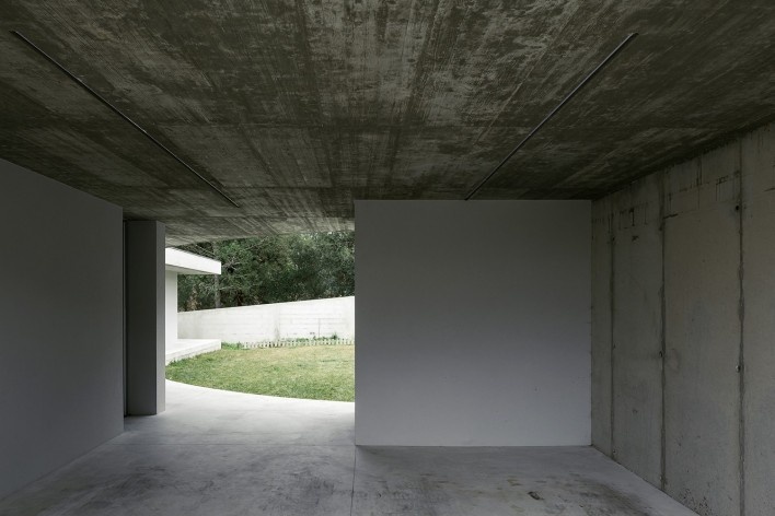 Gloma House, Leiria, Portugal, 2019. Architect Bruno Lucas Dias/ Bruno Dias Arquitectura<br />Foto/ Photo Hugo Santos Silva 