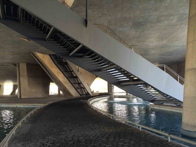 Cidade das Artes, Rio de Janeiro. Arquiteto Christian de Portzamparc<br />Foto Abilio Guerra 