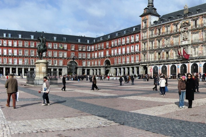 Alexandrina Mori na Plaza Mayor, Madri, 2006<br />Foto Victor Hugo Mori 
