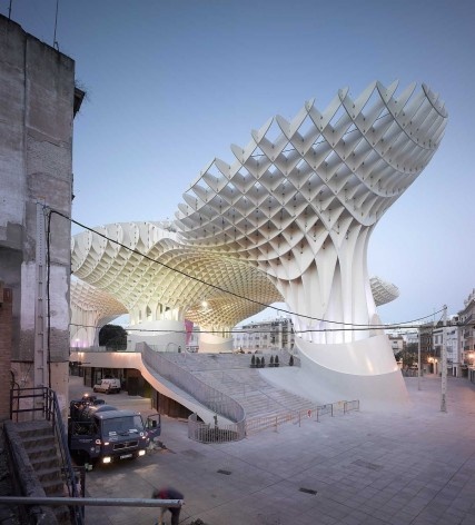 Metropol Parasol, escadarias de acesso à laje superior, Sevilha. J. Mayer H. Architects, 2004<br />Foto David Franck 