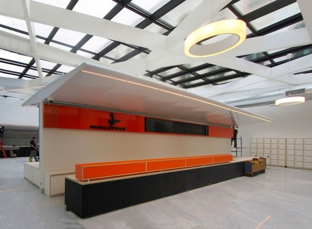 Arquiteto Ney Caldatto, Museu Pelé. Santos, 2014<br />Foto Victor Hugo Mori 