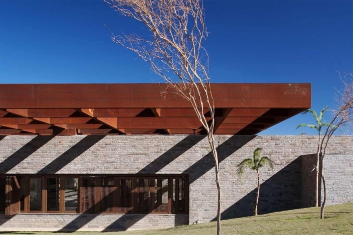 Welcome Center Alphaville Brasília, Brasília. Escritório Rocco, Vidal + Arquitetos<br />Foto Daniel Ducci 