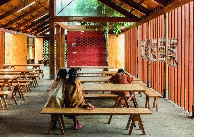 Escuela Primaria Jerusalen de Miñaro, Comunidad nativa de Jerusalén de Miñaro, Pangoa, Satipo, Junín, Perú, 2017. Arquiteta Marta Maccaglia (autora) / Asociación Semillas<br />Foto Eleazar Cuadros 