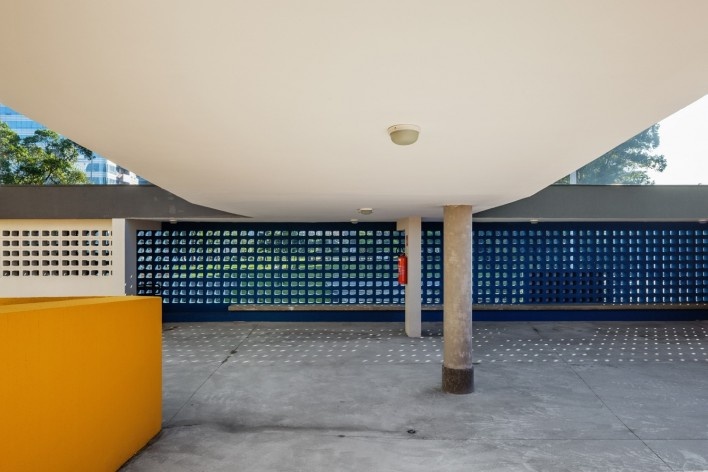 Conjunto Habitacional do Jardim Edite, MMBB & H+F<br />Foto Nelson Kon 