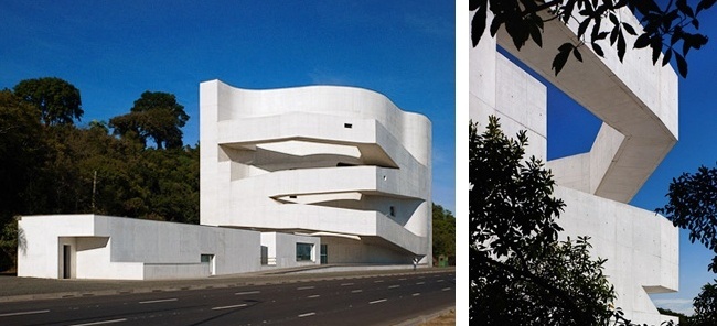 Fundação Iberê Camargo, Porto Alegre. Arquiteto Álvaro Siza Vieira<br />Fotos Nelson Kon 