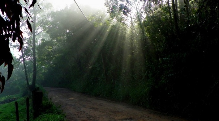 Estrada da Laranja Azeda, Atibaia SP<br />Foto Adriano de Carvalho Capeto 