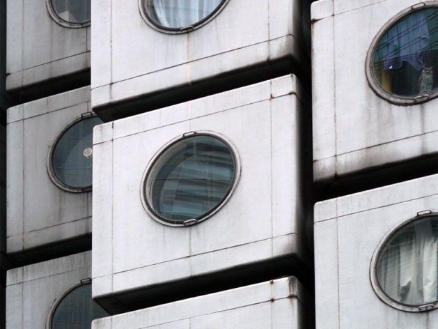 Nakagin Capsule Tower, Bairro de Ginza, Tóquio. Arquiteto Kisho Kurokawa<br />Foto Flávio Coddou 