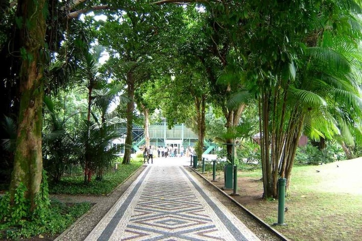 Parque da Residência, Belém, 1998. Paisagismo de Rosa Kliass<br />Foto Giovani Sarquis 