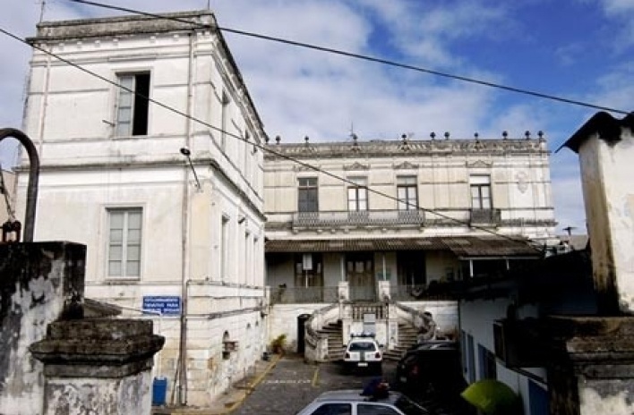 Vista posterior do palacete