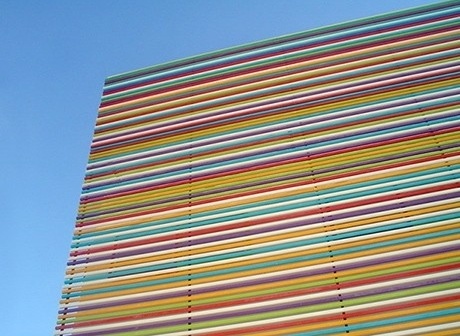 Fachada norte - brises<br />Imagem dos autores do projeto 