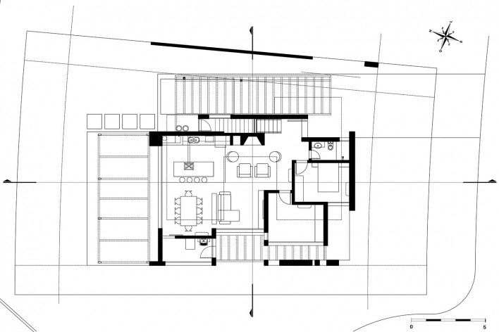 Casa Los Muros, planta térreo, Xangri-lá RS Brasil, 2015. Arquitetos Cristiano Kunze e Nathalia Cantergiani / Cantergiani + Kunze Arquitetos<br />Imagem divulgação  [Cantergiani + Kunze Arquitetos]