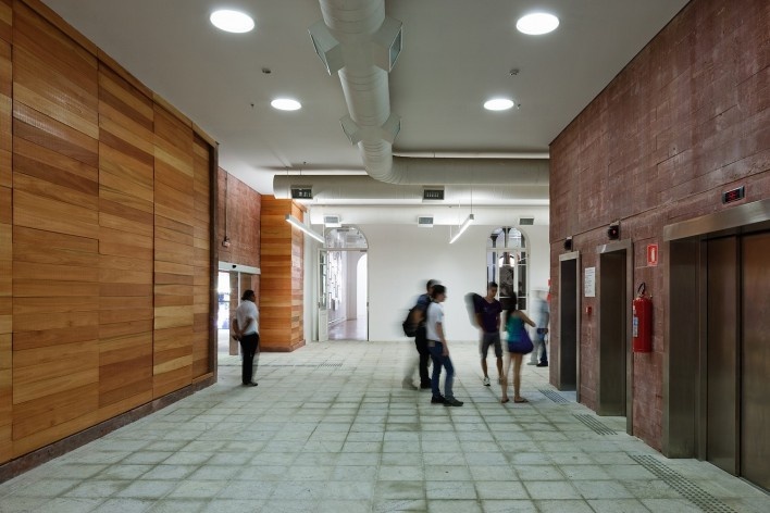 Praça das Artes<br />Foto Nelson Kon 