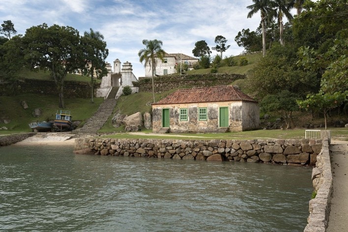 Fortaleza de Santa Cruz do Anhatomirim, Ilha de Anhatomirim, Governador Celso Ramos<br />Foto Ronaldo Azambuja 