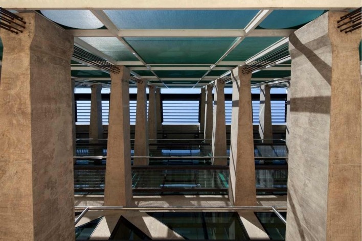 Edifício Sede do Confea, Brasília DF. Pedro Paulo de Melo Saraiva Arquitetos Associados<br />Foto Leonardo Finotti 