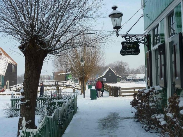 Zeilenmakerspad, um dos caminhos que liga Schipperplein a Kalverringdijk e que é parte da rota turística rápida<br />Foto divulgação  [SteenhuisMeurs BV]