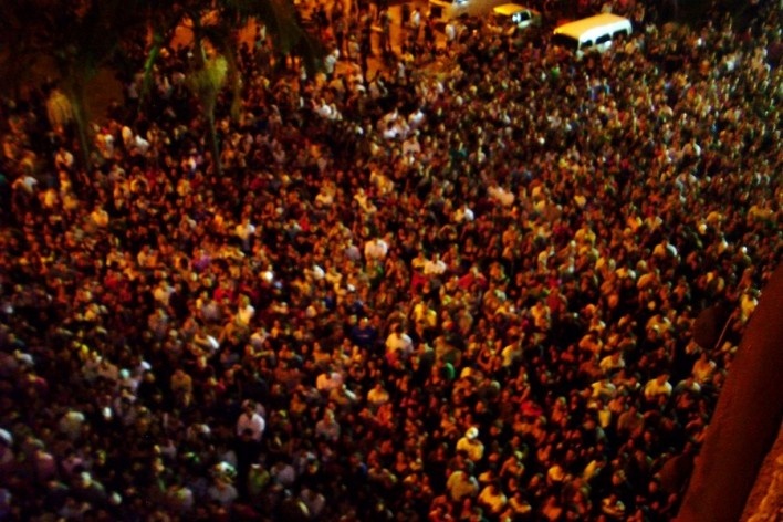 Virada Cultural, multidão no Vale do Anhangabaú<br />Foto Abilio Guerra 