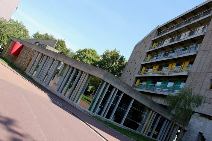 Casa do Brasil, Cidade Universitária de Paris, arquitetos Lúcio Costa e Le Corbusier<br />Foto Maria Claudia Levy 