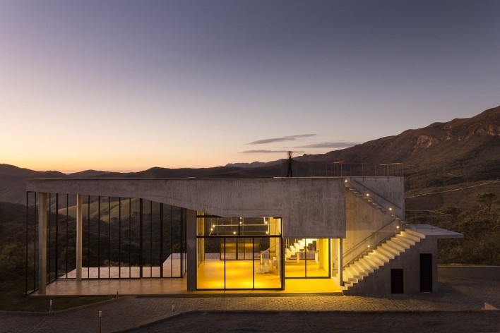 Casa no Cerrado, Moeda MG, 2013-2015. Arquiteto Carlos M Teixeira, Vazio S/A<br />Foto Gabriel Castro 