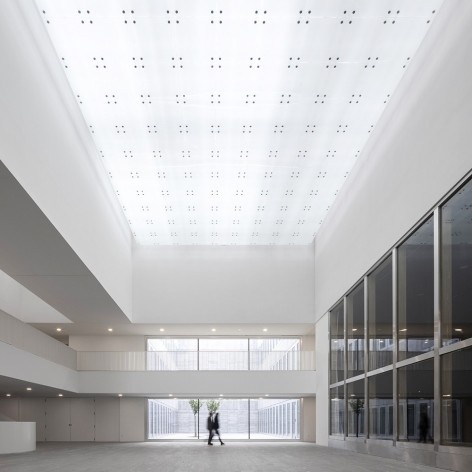 Câmara de Comércio e Artesanato de Hauts-de-France, Lille, França, 2019. Escritórios Kaan Architecten e Pranlas-Descours Architect & Associates<br />Foto Fernando Guerra / FG+SG 