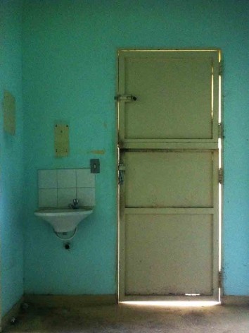Ala abandonada do Complexo Hospitalar do Juquery<br />Foto Abilio Guerra 