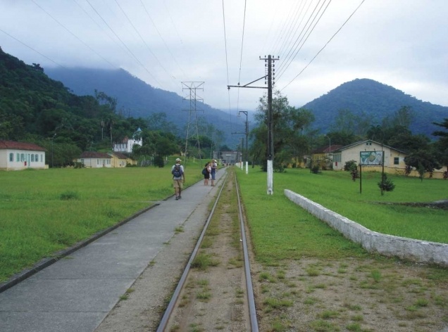 Bertioga, vista geral da Vila de Itatinga<br />Foto Denise Fernandes Geribello, mar. 2003 