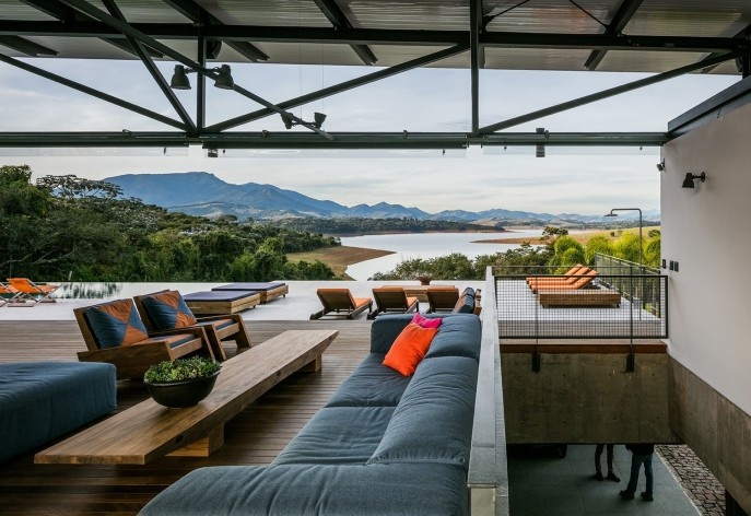 Residência Piracaia, Piracaia SP Brasil, 2012-2014. Arquitetos Lua Nitsche e Pedro Nitsche / Nitsche Arquitetos Associados<br />Foto Nelson Kon 