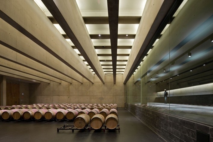 Bodega Institucional La Grajera. Virai Arquitectos. Londroño, España, 2011<br />divulgación 