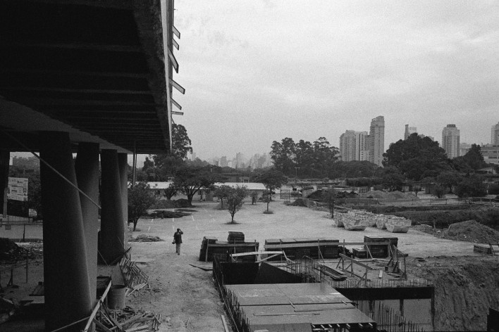 Obra 1<br />Foto de Mauro Restiffe 