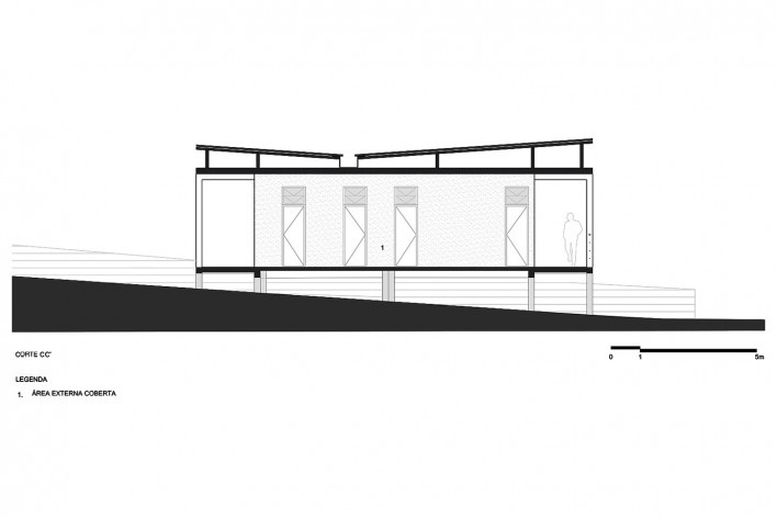 Casa do Mel, corte CC, Canaã dos Carajás PA, 2018. Arquitetos Christian Naoyuki Teshirogi e Noelia Monteiro de Ribeiro / Estúdio Flume<br />Imagem divulgação  [Estúdio Flume]
