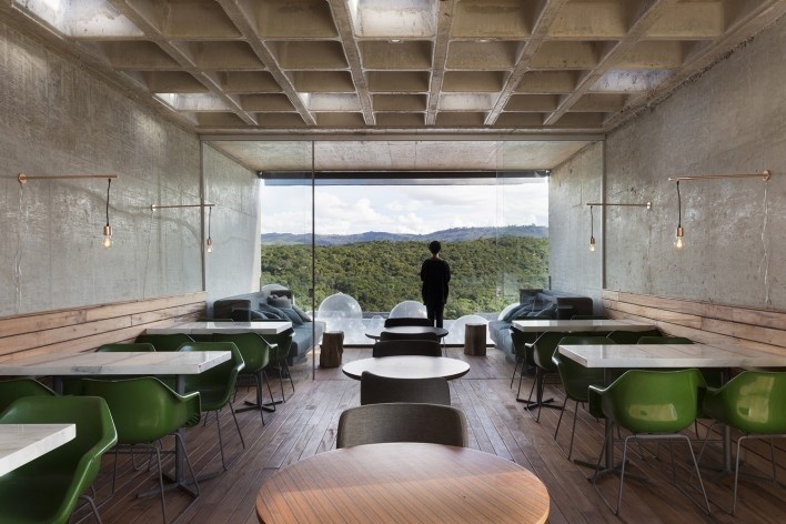 Bar/pool/gallery, bar view. BCMF arquitetos + MACh arquitetos<br />Foto Gabriel Castro 