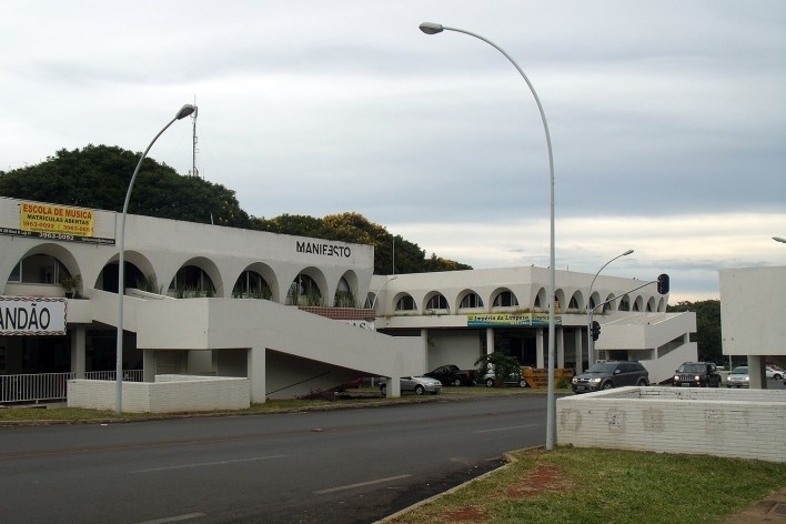 Centro Comercial, Brasília DF<br />Foto Ana Paula Bruno 