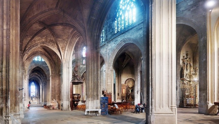 Catedral de Saint-Michel, Carcassonne, França<br />Foto Victor Hugo Mori 