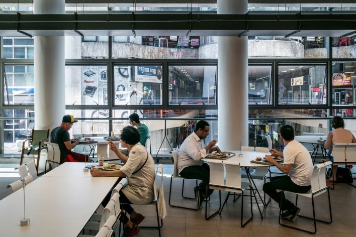 Sesc 24 de Maio, Paulo Mendes da Rocha + MMBB Arquitetos, São Paulo <br />Foto Nelson Kon 