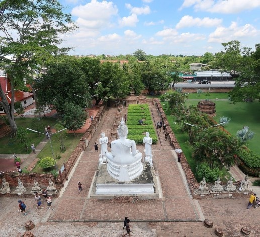Templo de Wat Yai Chai Mongkhon, Birmânia<br />Foto Victor Hugo Mori 
