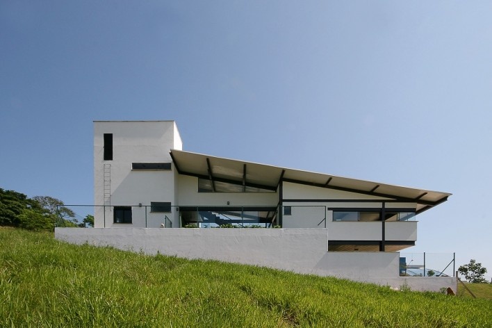 Residência Atibaia, Atibaia SP, 2008. Arquiteto Bernardo Telles<br />Foto Bebete Viégas 