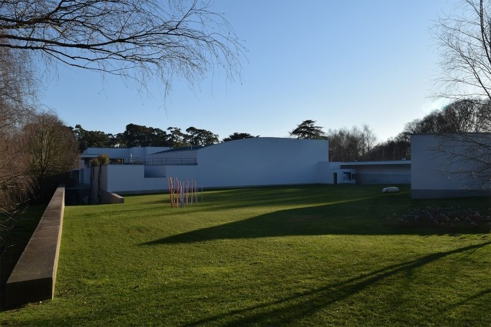 Fundação de Serralves – Museu de Arte Contemporânea, auditório, Porto, arquiteto Álvaro Siza<br />Foto Masao Kamita 