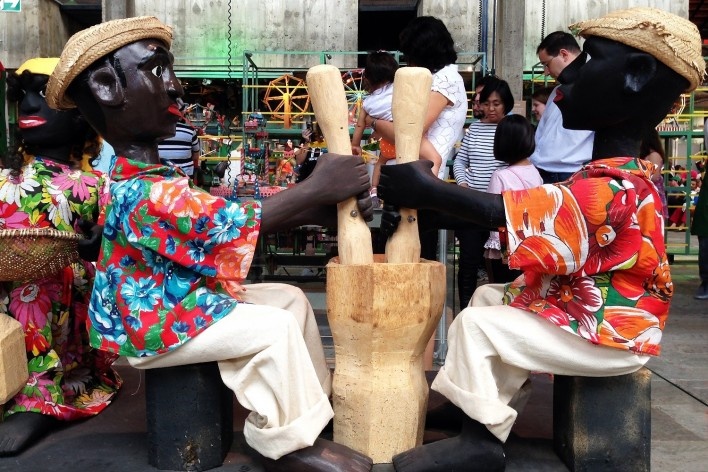 Exposição "Mais de Mil Brinquedos para a Criança Brasileira", Sesc Pompeia, de 9 de julho de 2013 a 2 de fevereiro de 2014<br />Foto Caio Romano Guerra 