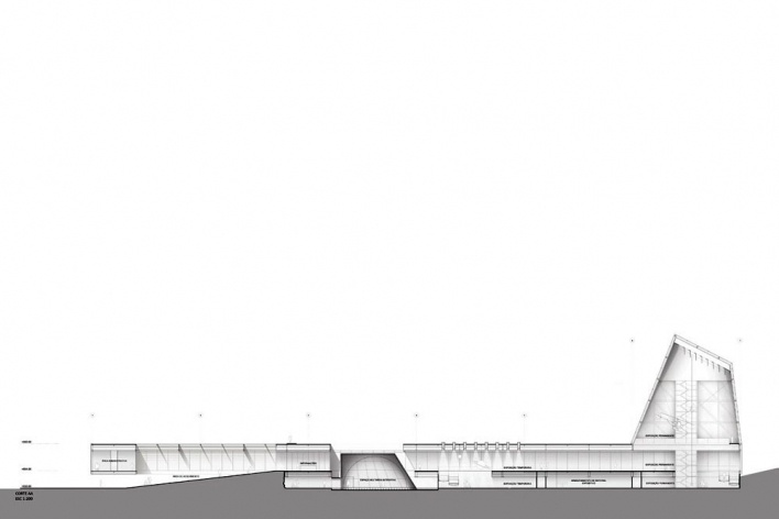Concurso Internacional para Projeto Arquitetônico do Museu Exploratório de Ciências da Unicamp, corte longitudinal, 1º lugar. Arquitetos Reinaldo Nishimura, Daniel Corsi e Dani Hirano, 2009<br />Desenho equipe 