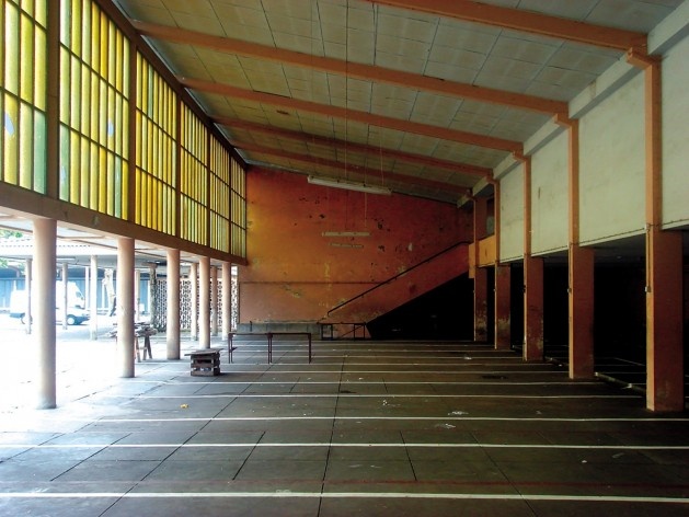 Mercado de Ovar, Januário Godinho,1948, Ovar<br />Foto Osnildo Adão Wan-Dall Junior 