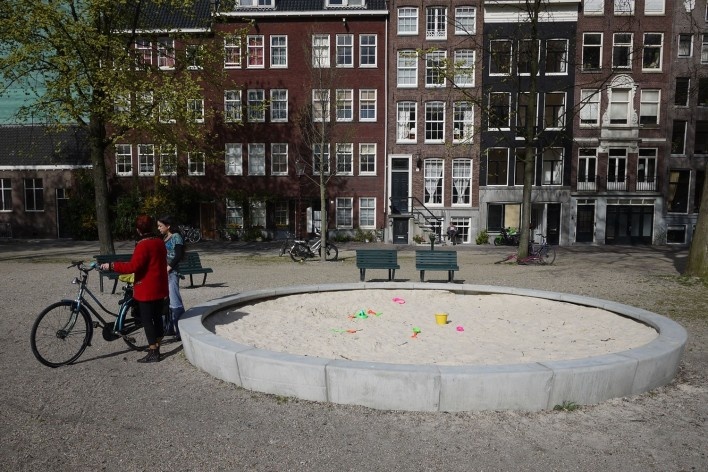 Playgrounds de Aldo van Eyck<br />Foto Marcos Rosa 