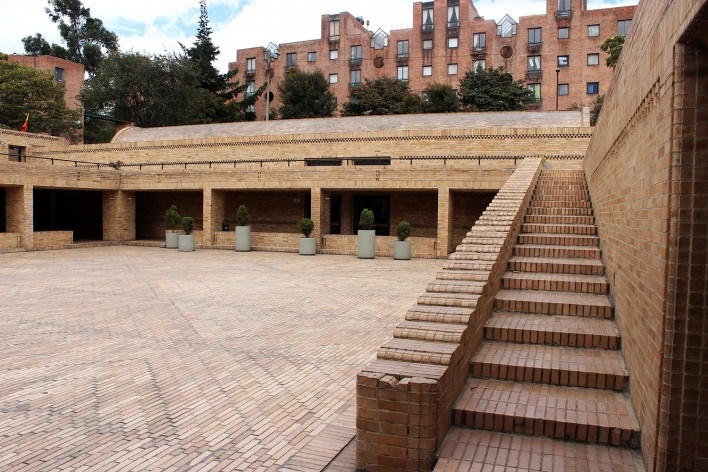 Centro cultural Nueva Santa Fé<br />Foto Roberto Ghione 