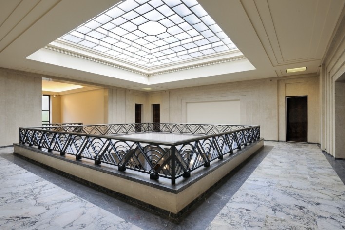 View from the gallery above<br />Foto Georges de Kinder  [Ma² - Metzger and Partners Architecture]