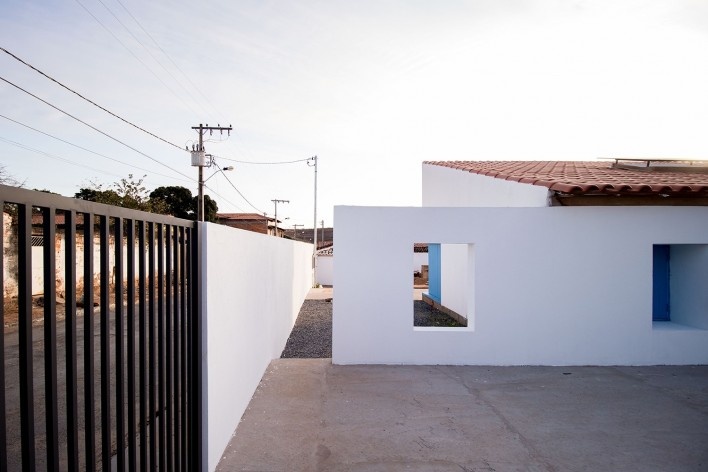 Dona Zuzinha’s House, Campo Azul MG, 2022. Architect Deryck Dantom / DL Arquitetos Associados<br />Foto/photo Urbansadness 