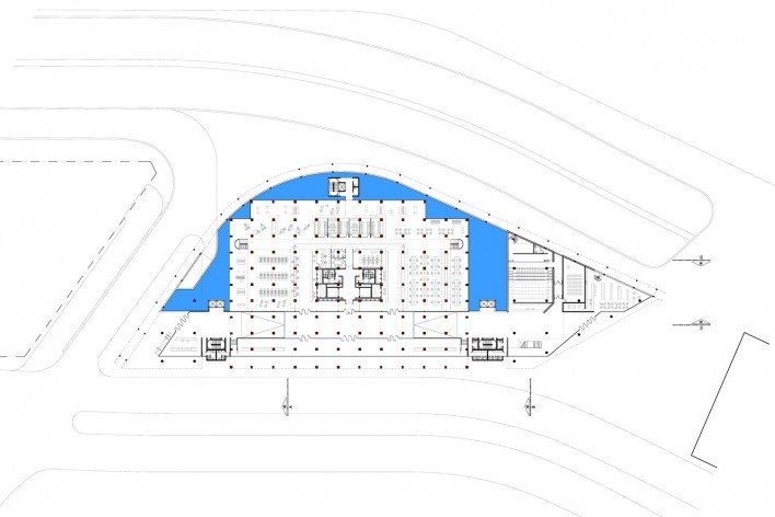 Concurso Anexo da Biblioteca Nacional, planta térreo, Rio de Janeiro, 2º lugar, arquitetos Eduardo de Almeida, Helena Ayoub, Cesar Shundi Iwamizu<br />Imagem divulgação 