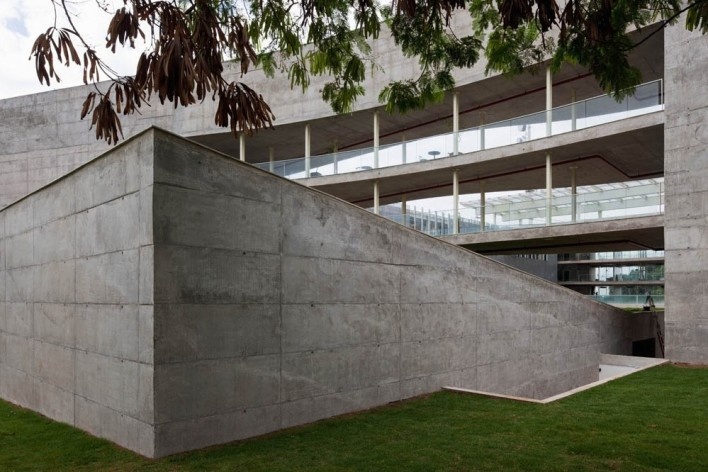 Sebrae Headquarters, Brasília DF, 2010. Architects Alvaro Puntoni, Luciano Margotto, João Sodré and Jonathan Davies<br />Foto Nelson Kon 