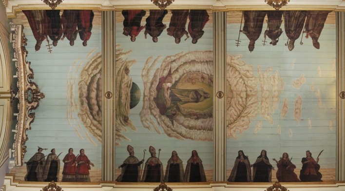 Pintura do forro da Igreja da Ordem Terceira do Carmo em São Paulo. Os santos carmelitas nas cimalhas são de autoria do Padre Jesuíno de Monte Carmelo. A imagem central da Senhora do Carmo é posterior de autoria de Pedro Alexandrino