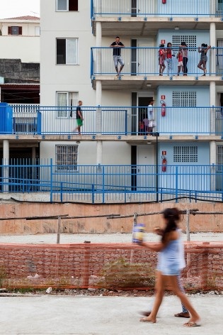 Reurbanização da favela do Sapé, Rio Pequeno, São Paulo, 2014. Base 3 Arquitetos, arquitetos Marina Grinover, Catherine Otondo e Jorge Pessoa<br />Foto Pedro Vannucchi 