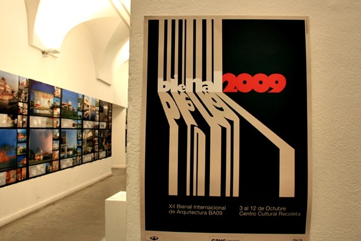 Cartaz da Bienal de Buenos Aires<br />Foto Bruno Silveira Carvalho 