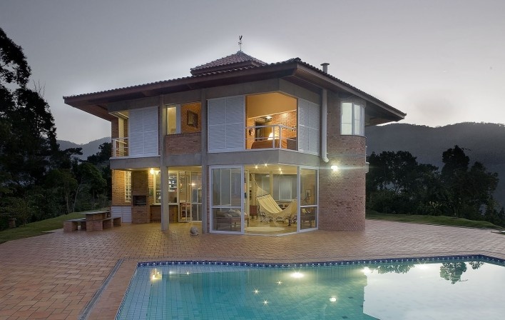 Casa na Ponta do Pulso, Ubatuba SP Brasil, arquiteto Affonso Risi<br />Foto Paulo Risi 